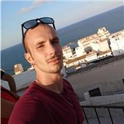 Profesor de italiano, con conociencia de español y ingles